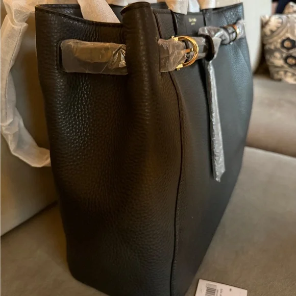 Henri Bendel Black Leather Belmont Tote Bag - Picture 4 of 6